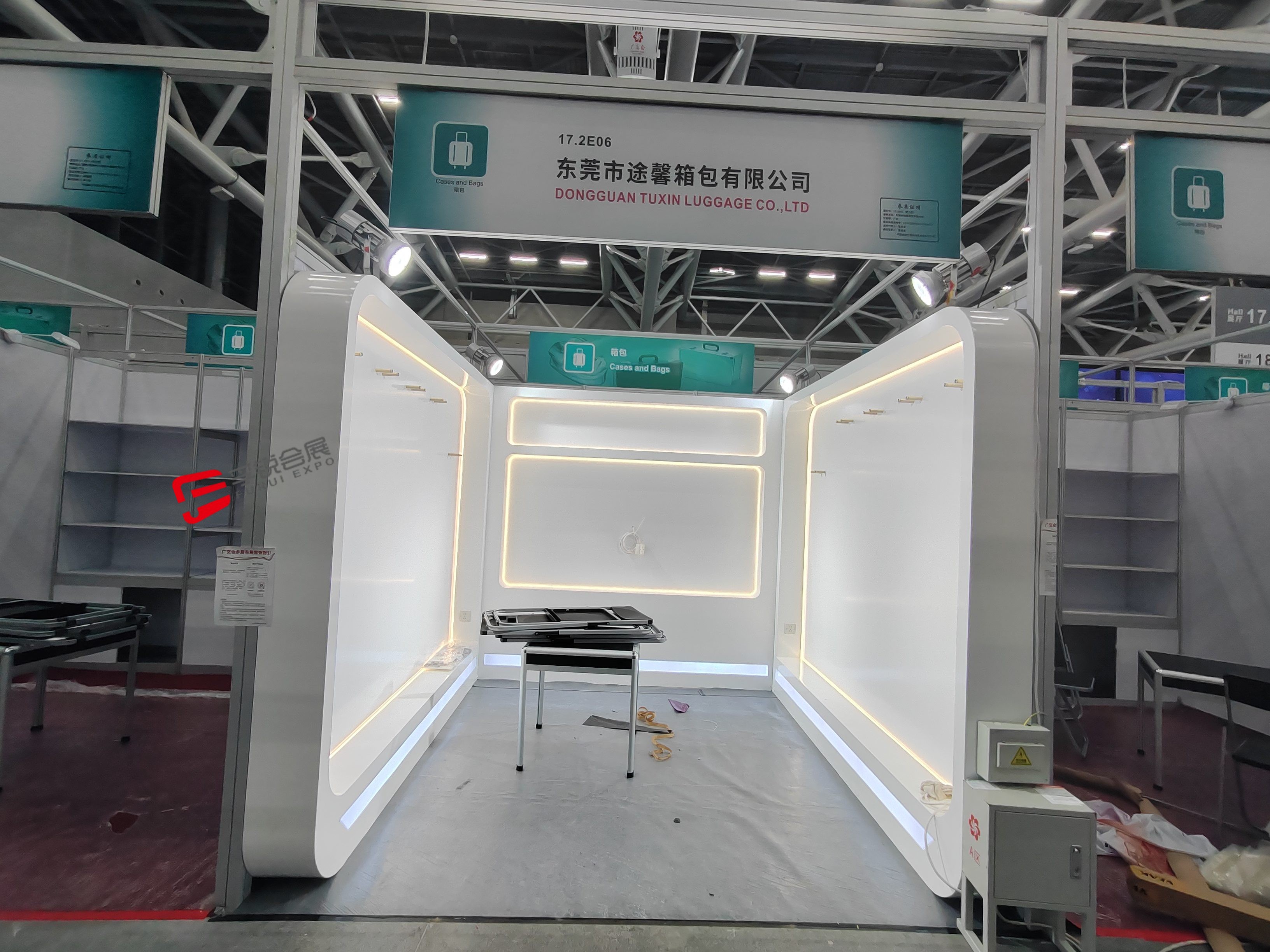 ��Сչ�����ͻ��չʾƿ��&mdash;&mdash;����������ʵ������׼չ̨����...